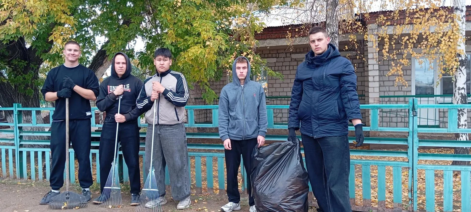 🙌Студенты нашего лицея  - Ермек Баендинов , Олег Зотов , Дмитрий Куклевацкий , Максим ...