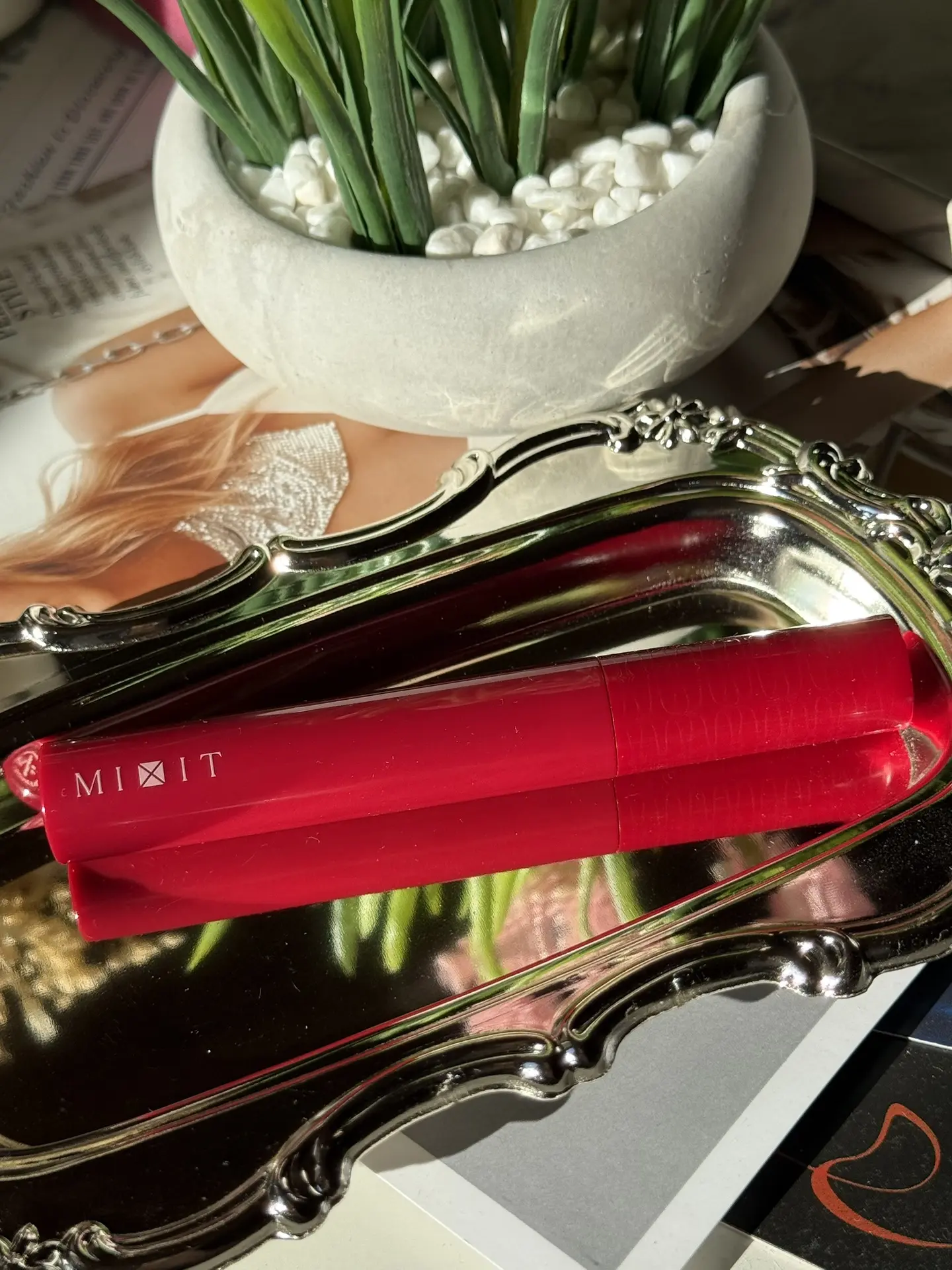 Отныне тушь от Mixit — фаворит и одна из трёх моих самых любимых термотушей!