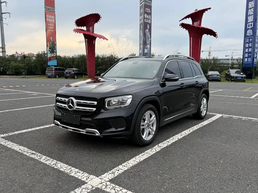Mercedes-Benz GLB 180 dynamic type