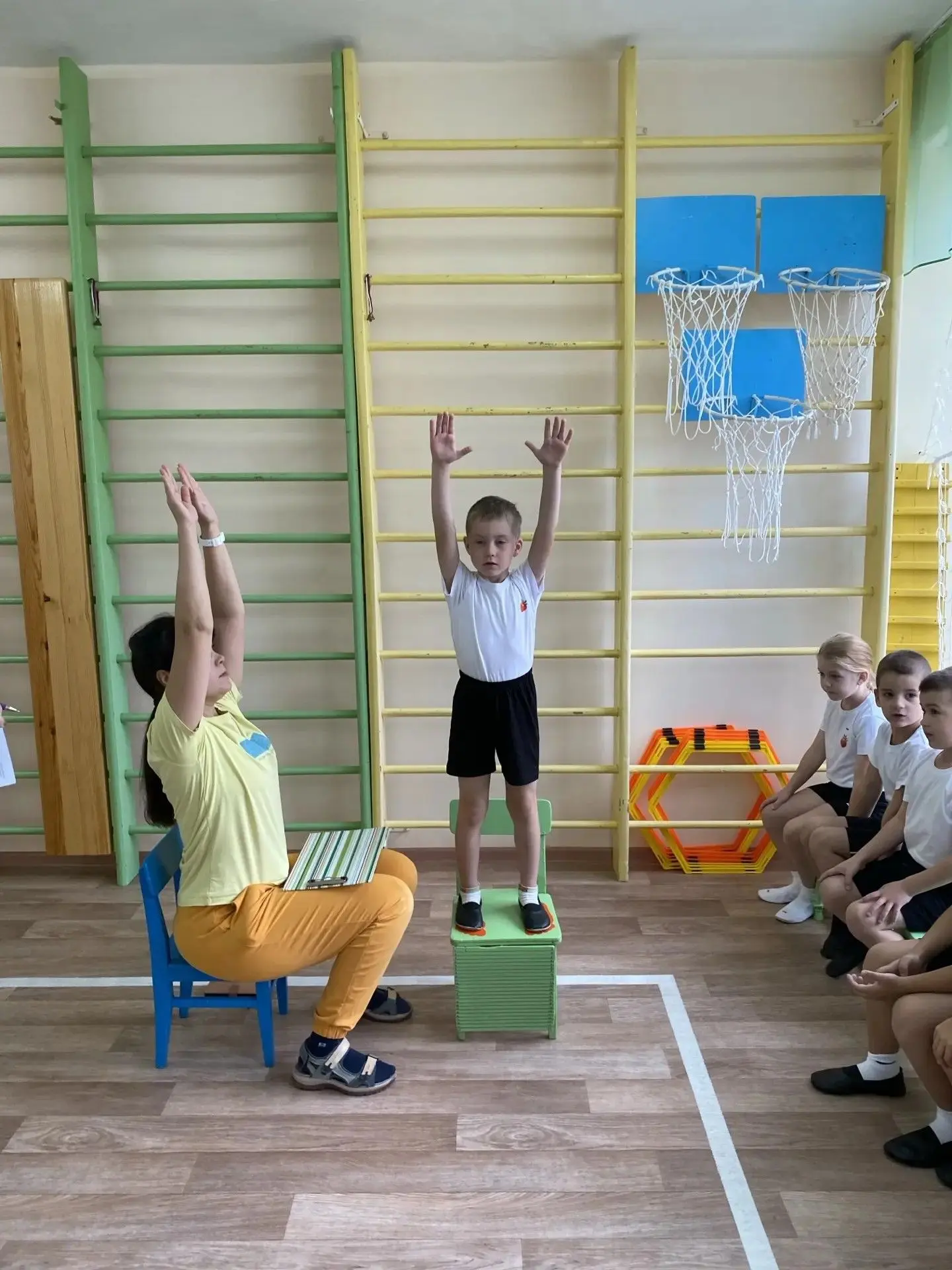 Сегодня в нашем детском саду состоялось важное спортивное событие — воспитанники подгот...