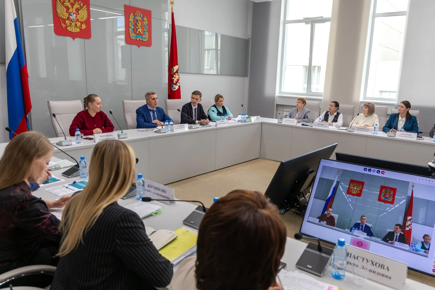 Комитет по вопросам семьи рассмотрел осеннюю корректировку бюджета
