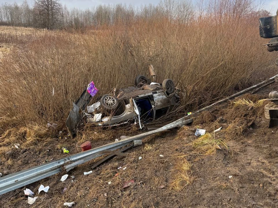 Смолянин погиб при опрокидывании авто на «Золотом кольце»