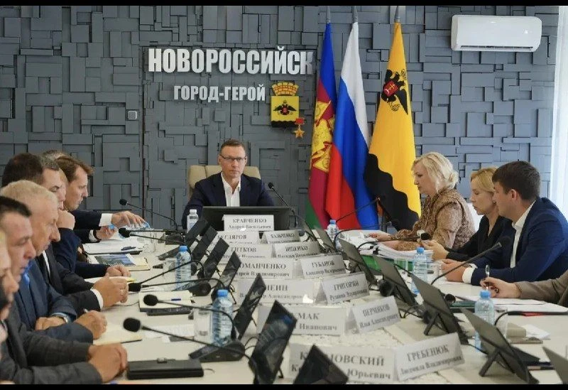 В Армавире в ДТП столкнулись 6 автомобилей