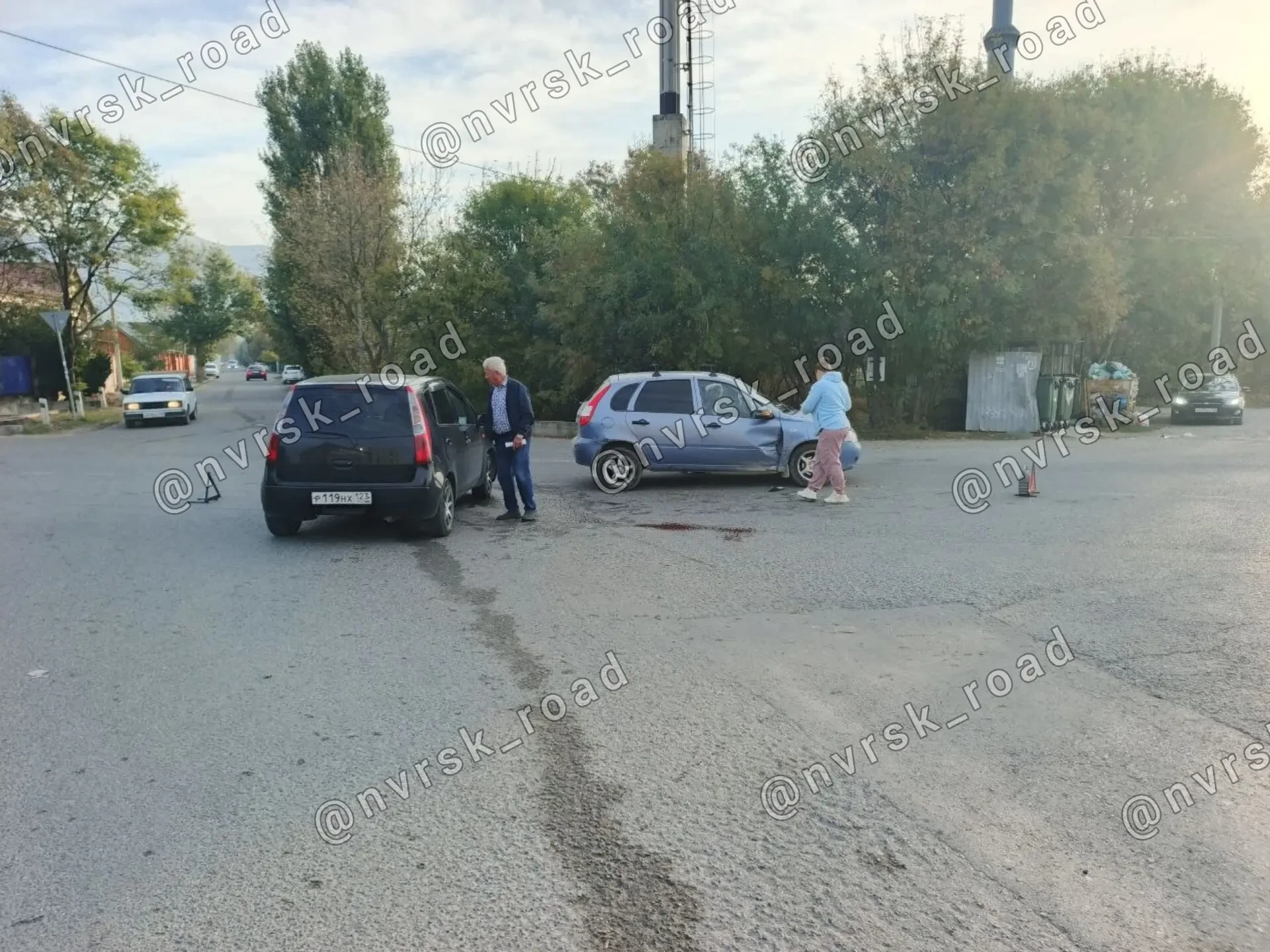 На улице Красина и Фабричной произошло ДТП. Инцидент зафиксирован 14 октября 2026 года.