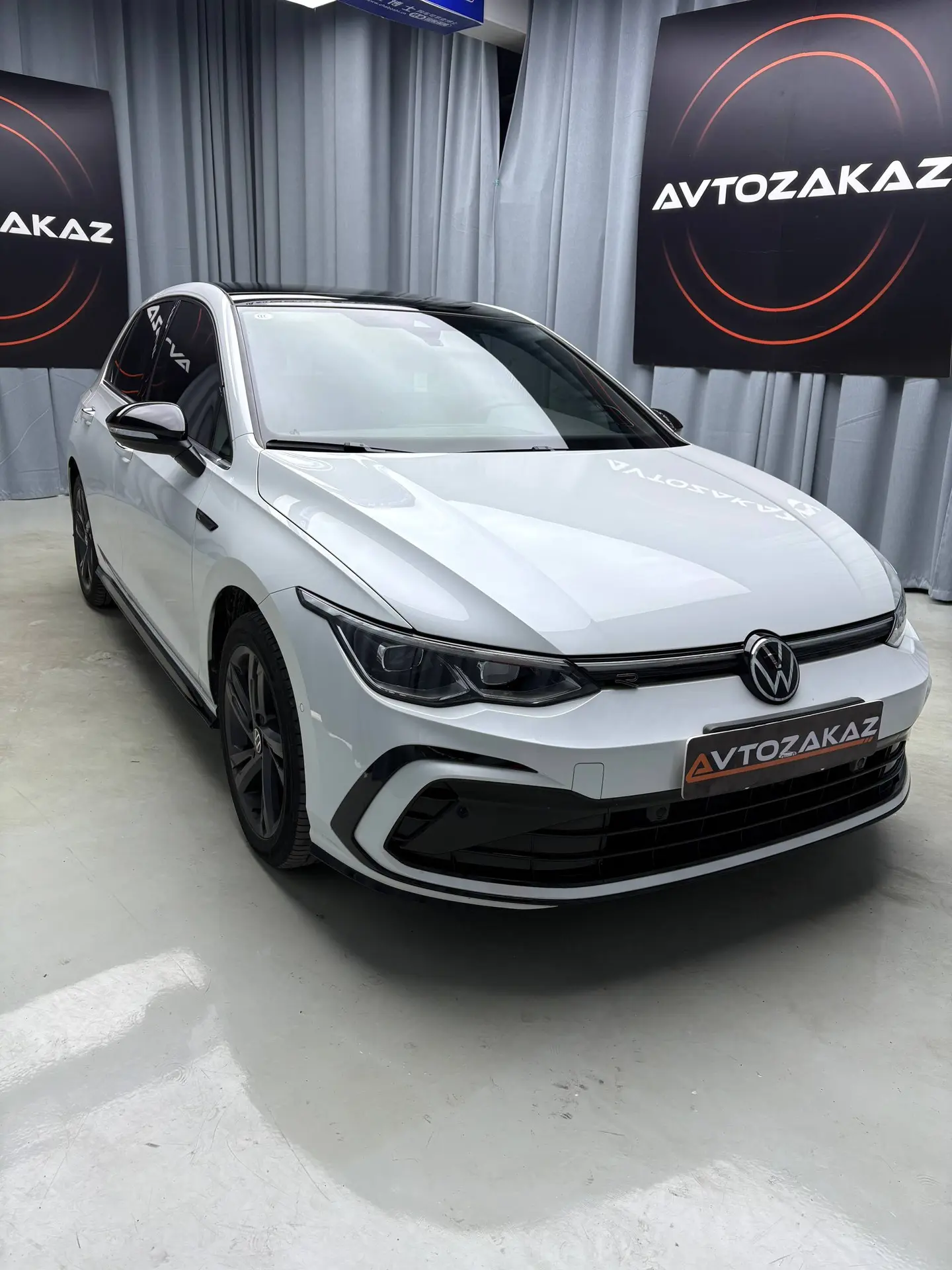 VW GOLF