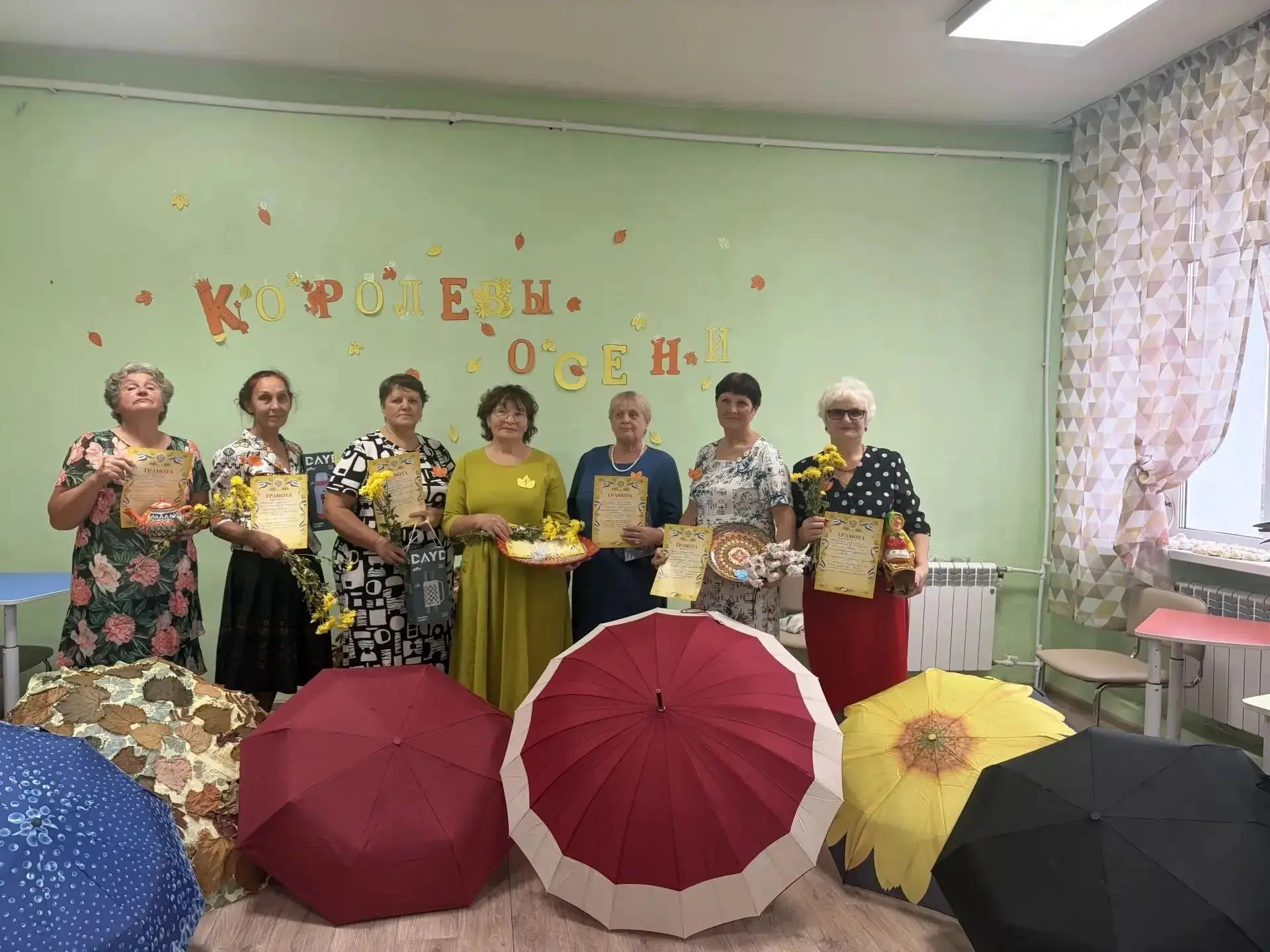 🌈 В  рамках месячника пожилого человека в Комплексном центре помощи семье и детям 9 ок...