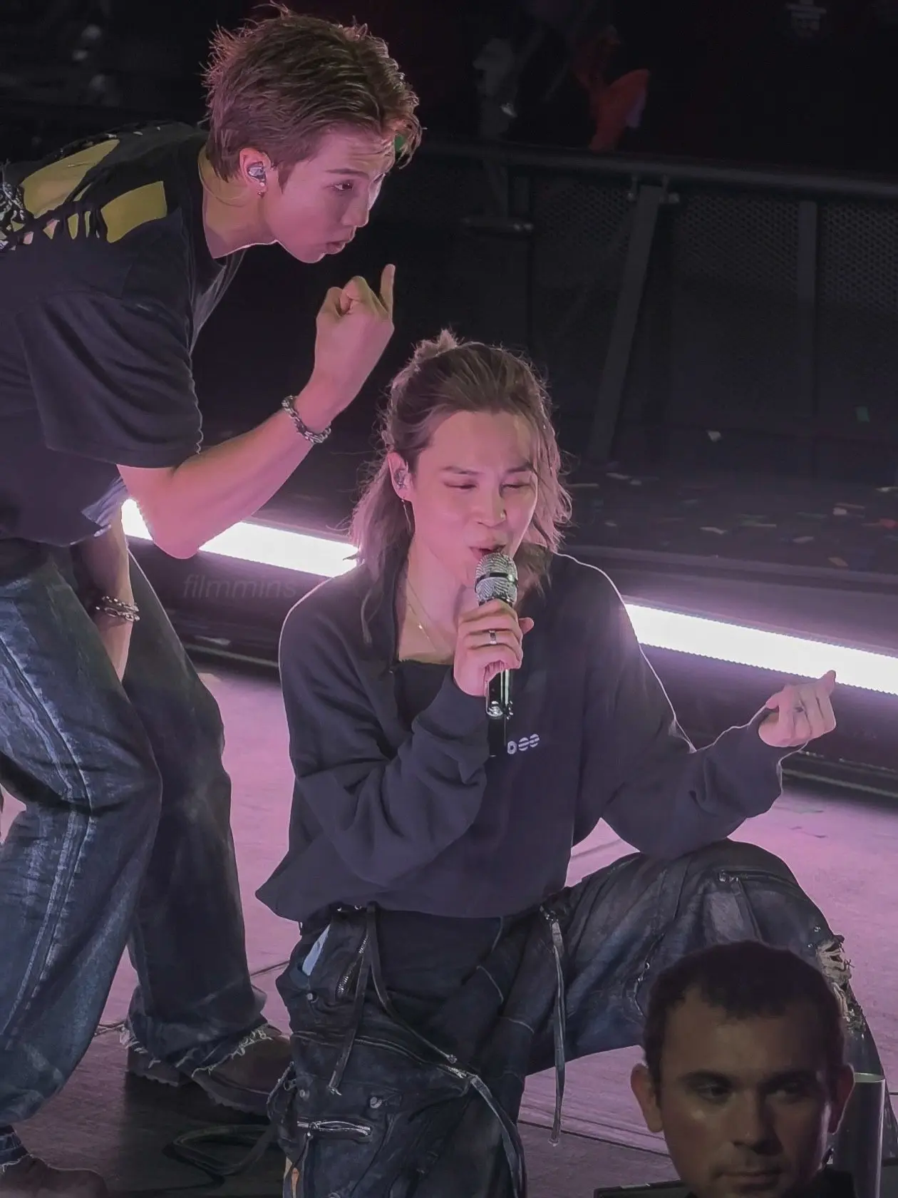 BTS WORLD TOUR ARIRANG