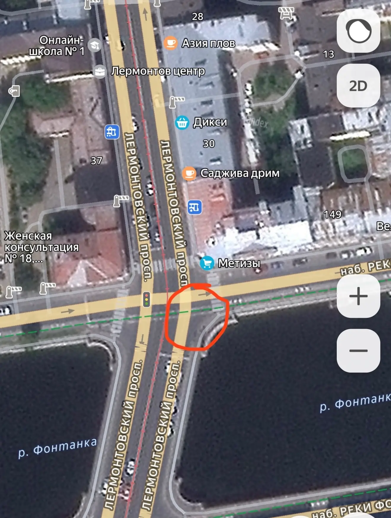 18.10.26 в 22:30 девушку на электросамокате сбил автомобиль по адресу: набережная реки ...