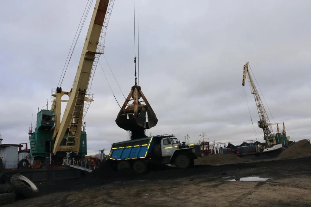 ЛОРП доставило в арктические районы Якутии более 350 тысяч тонн грузов