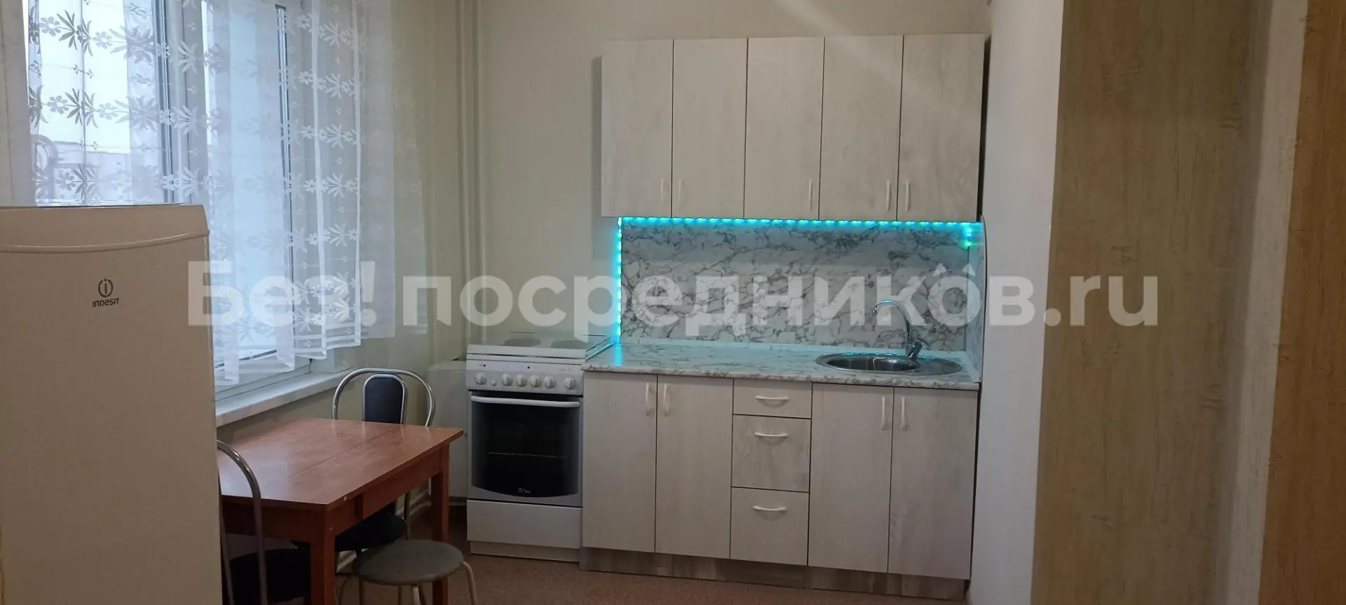 Сдам без посредников: 1-комнатная квартира, 35м²