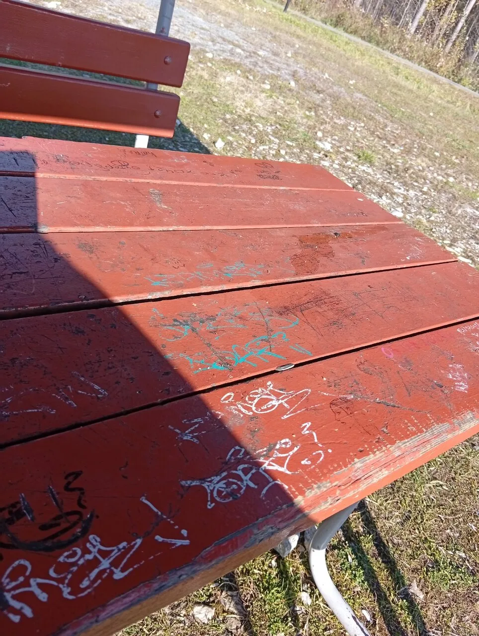 Можно пожаловаться пожалуйста)))