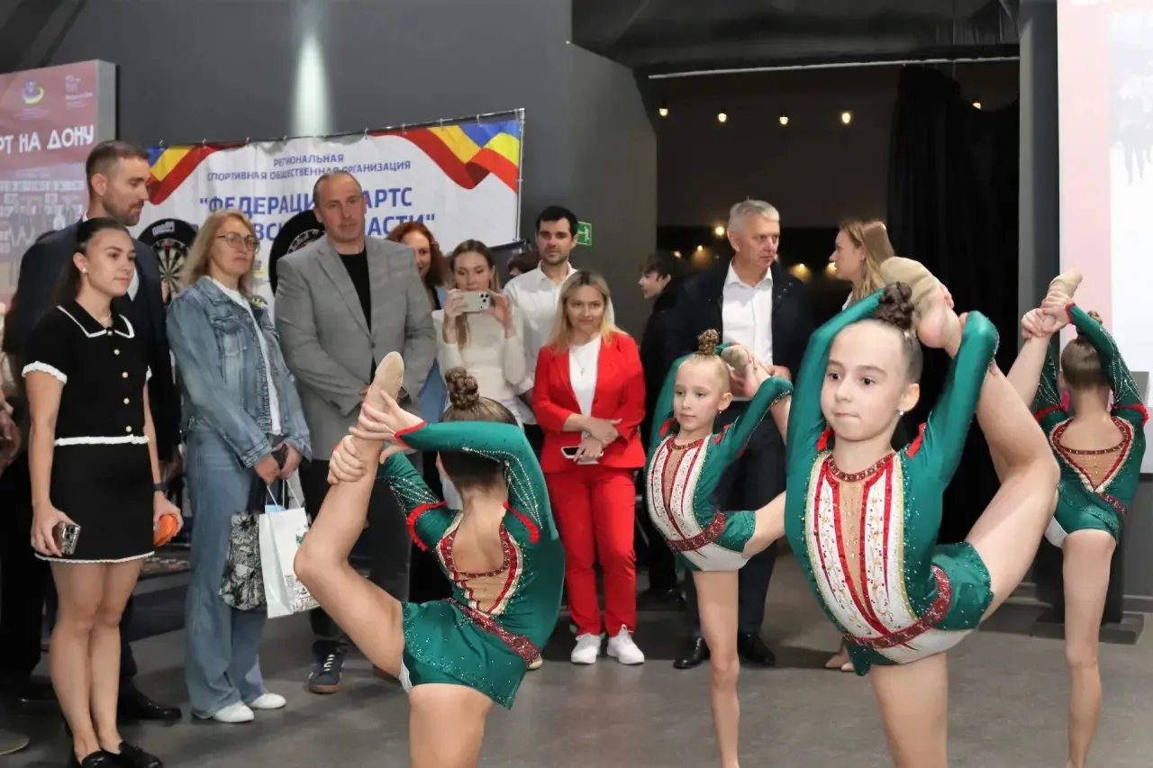 🏐⛸️⛸️⛷️🏌️🤽‍♂️🤽🚣‍♀️🏂⚽️🏈