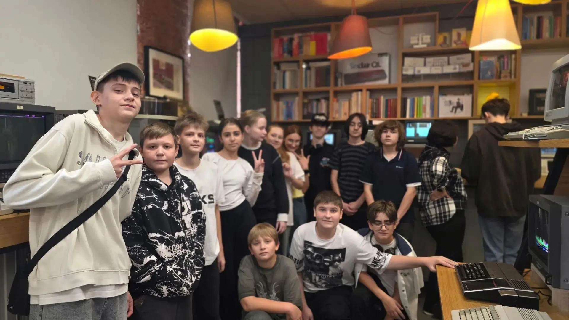 🎉 Экскурсия 7 «Г» в музей Яндекс! 🎉