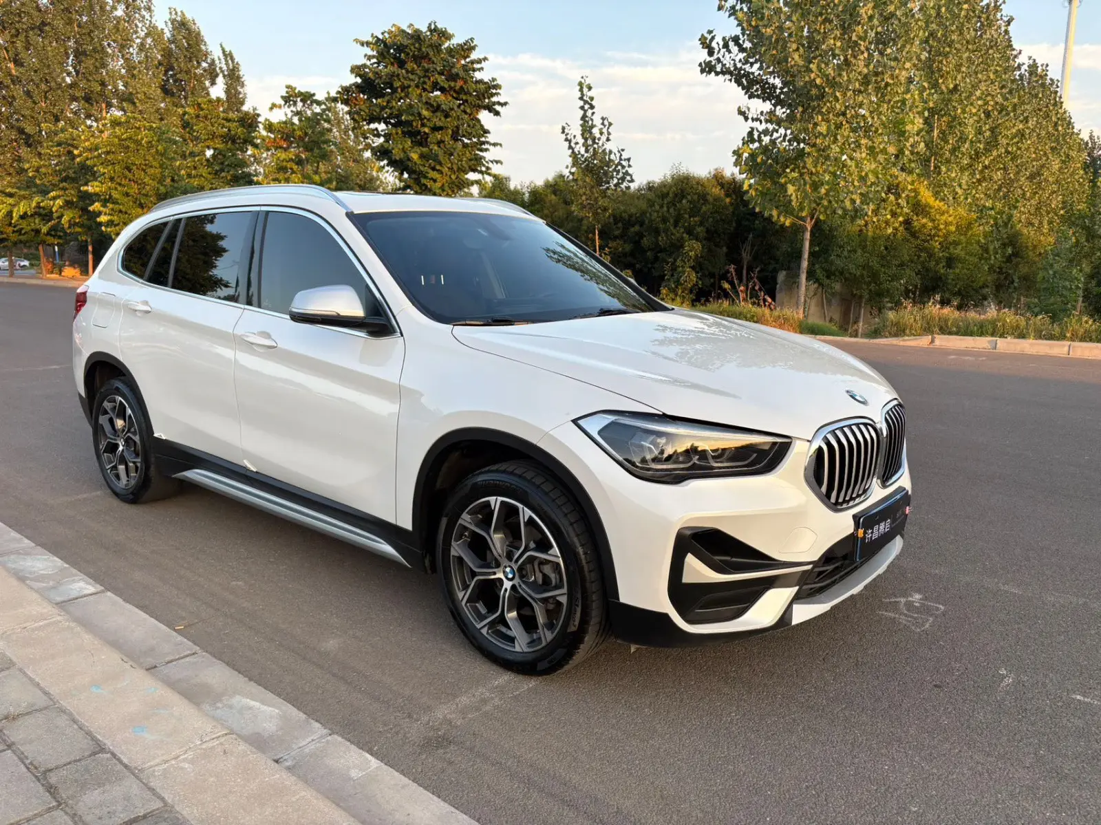 👍 BMW X1