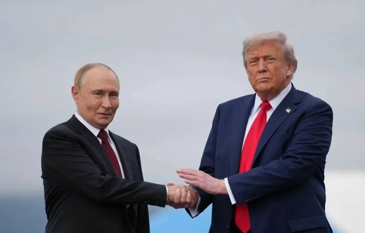 Трамп после разговора с Путиным заявил, что Россия поставит США миллионы тонн топлива