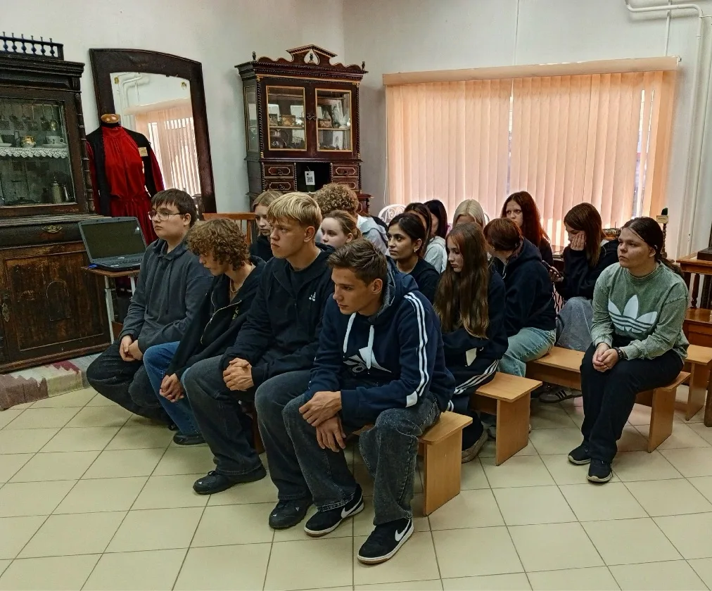Студенты ГБПОУ «Копейский политехнический колледж имени С.В. Хохрякова» пришли на обзор...