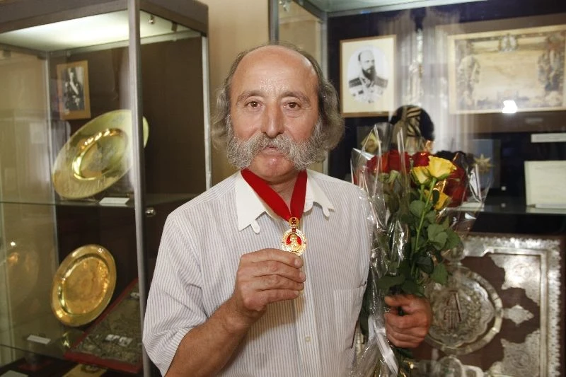 75 лет кубанскому скульптору Михаилу Смаглюку