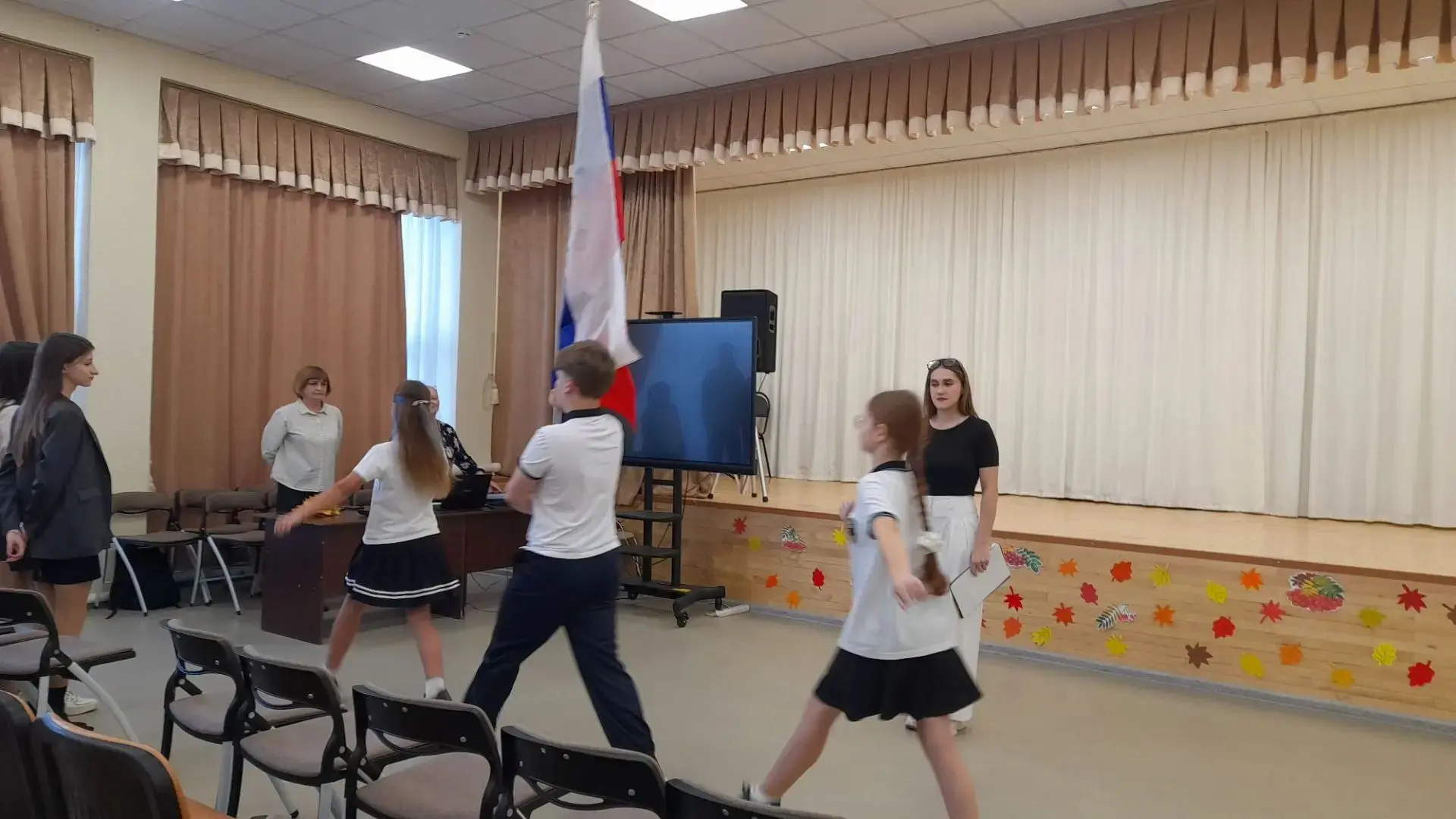 📢 Понедельник, начатый с гордости: как прошла сегодняшняя линейка!