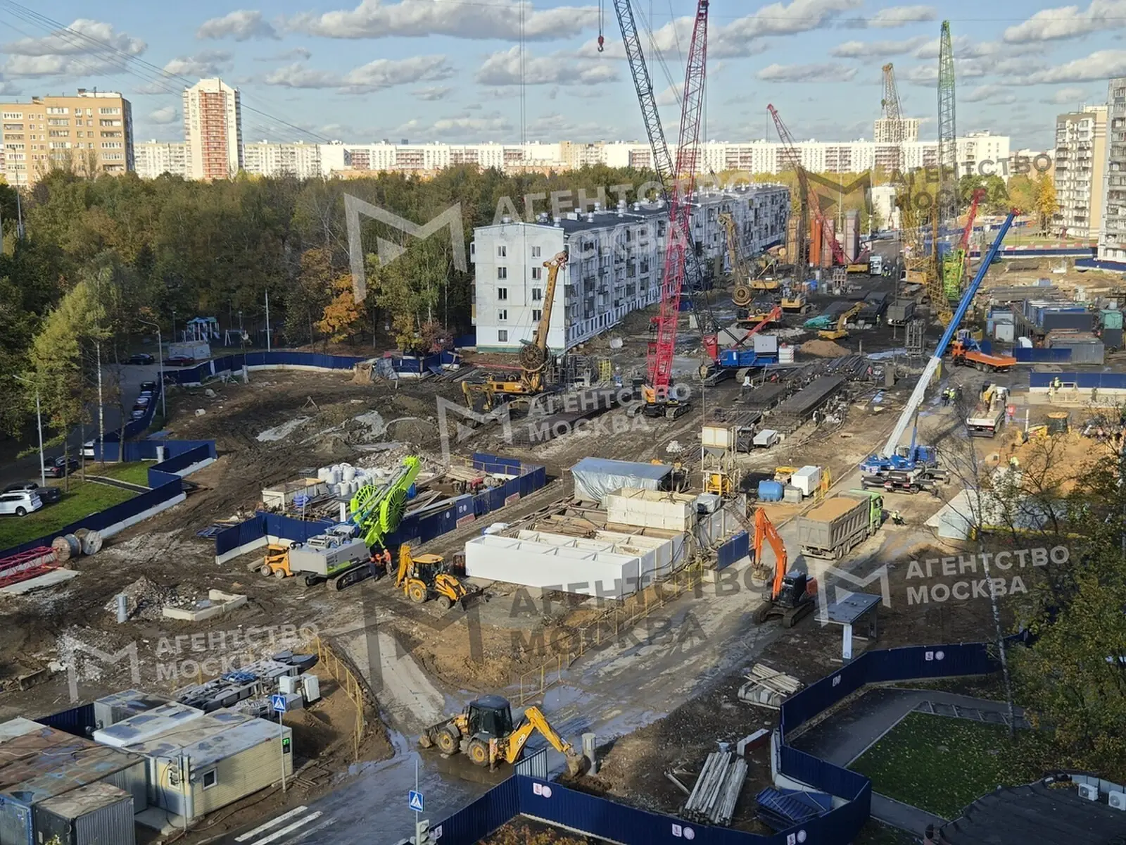 Строительство первой очереди Бирюлевской линии метро завершат в 2028 году. Об этом сооб...