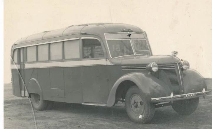 ЗИС-16 — санитарный автобус