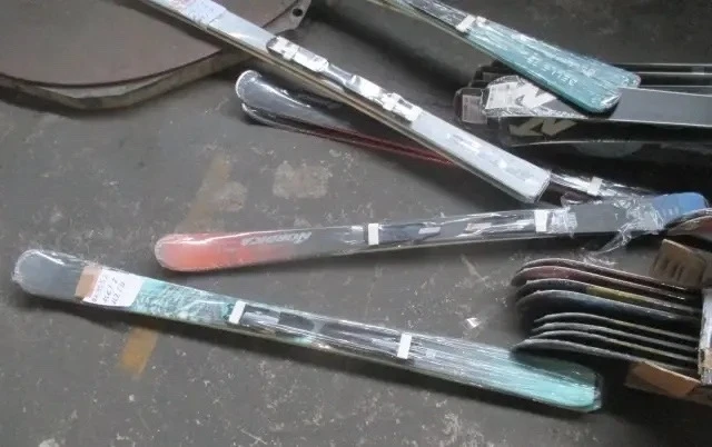 ‼️ В Псковской области таможенники изъяли 160 килограммов горнолыжного снаряжения
