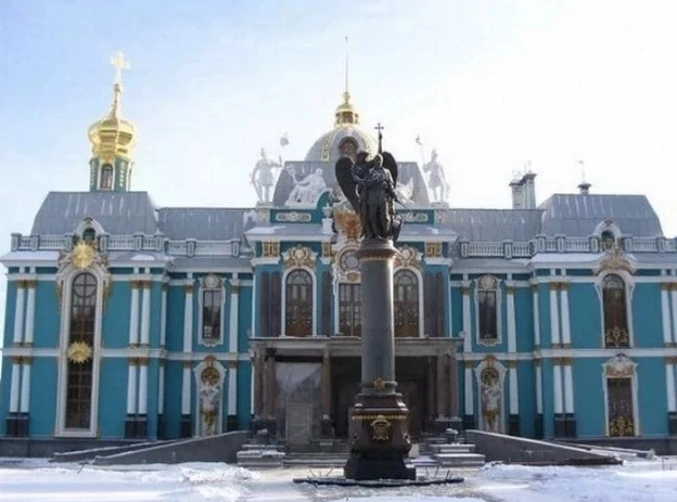 🏛️ Золото сказочного особняка братьев Васильевых в Вырице