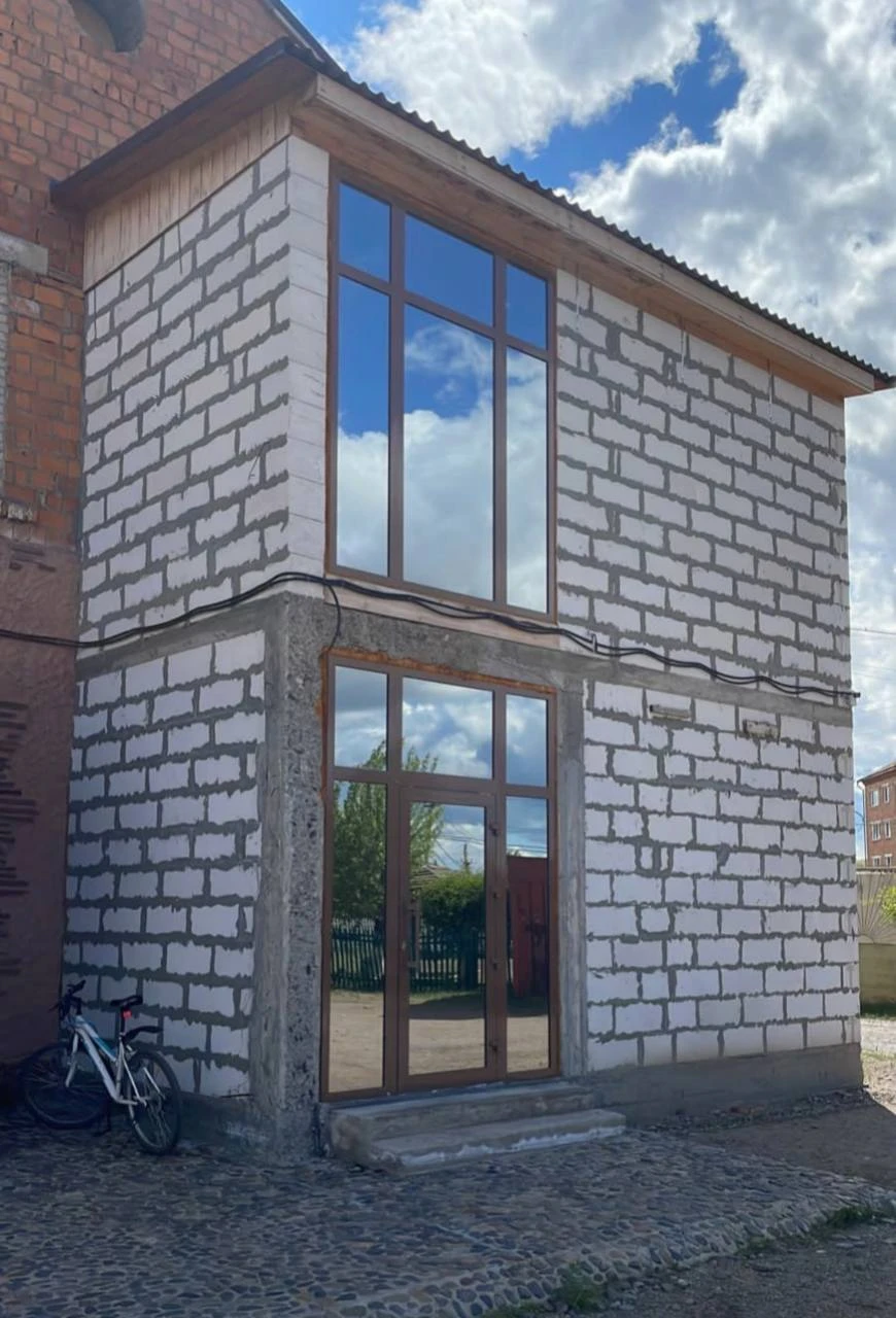 🏠 До и после: как фасад полностью меняет дом