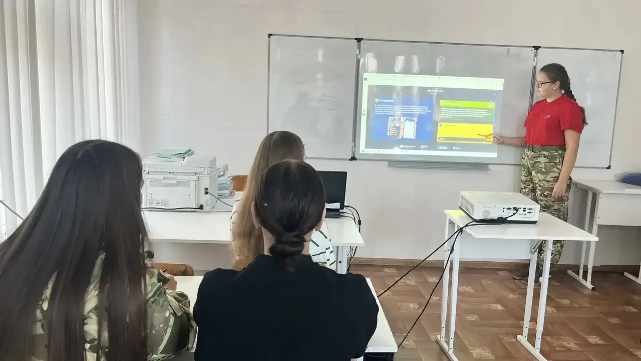 13 октября в нашей школе прошел Единый день профилактики - комплекс важных и полезных м...