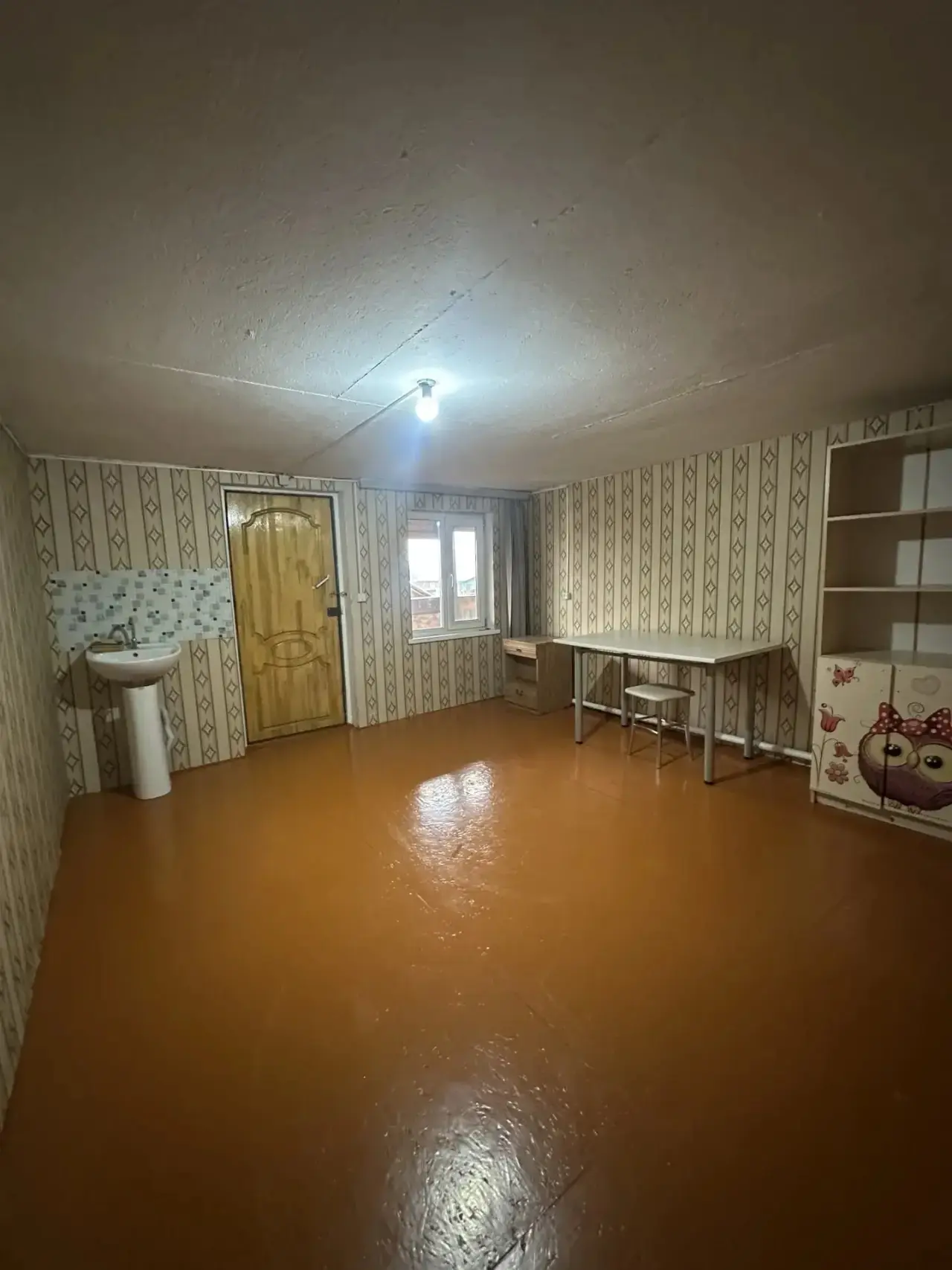 Сдам мебелированую теплую, уютную комнату в Д. Каа-Хеме. 1-2 людям без гостей за 7500р