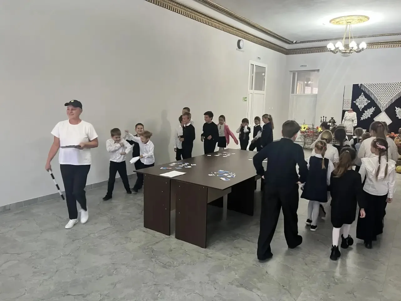 7 октября в Доме культуры х. Садки прошла Познавательно-игровая программа «В стране дор...