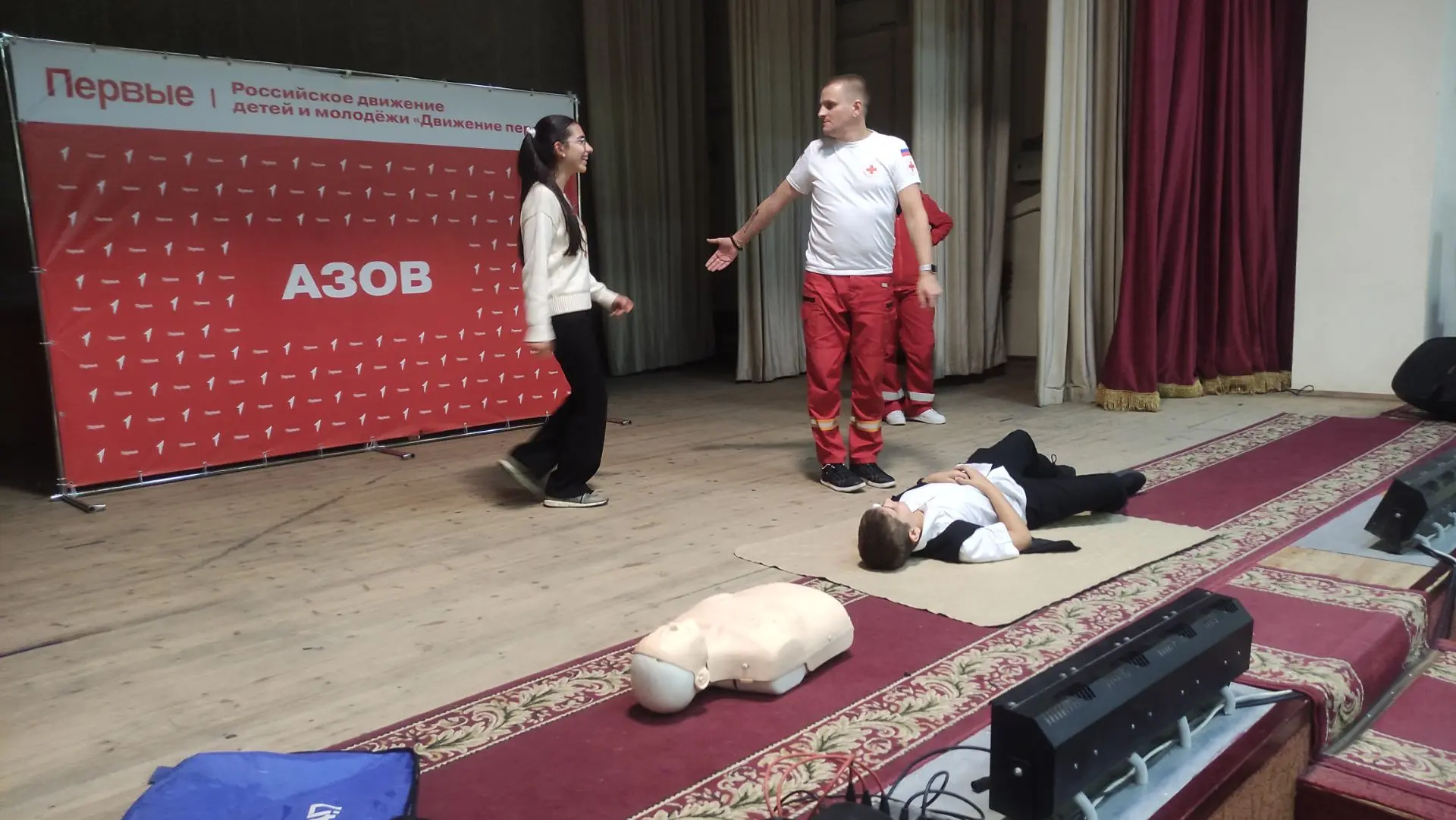 🚑 Учимся спасать жизни!