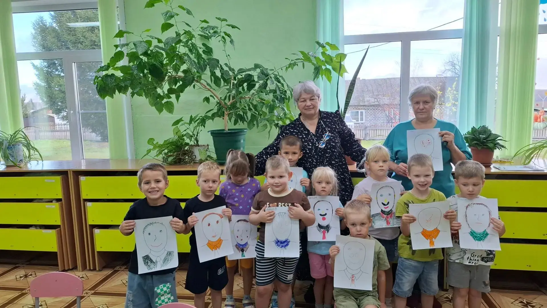 Сегодня в Усть-Ярульском детском саду  состоялась  встреча с работниками культуры. Сотр...