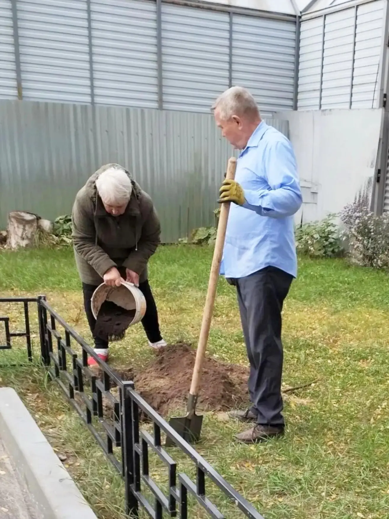 🌳 В Железнодорожном районе становится больше зелени
