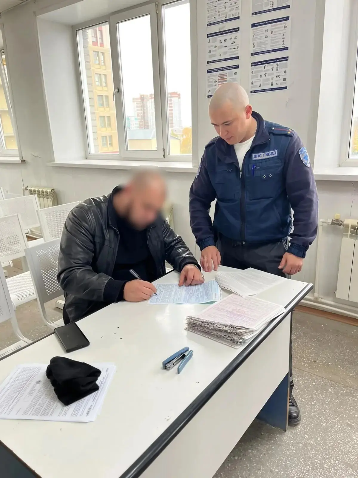 В Новосибирске задержали водителя с 29 неоплаченными штрафами