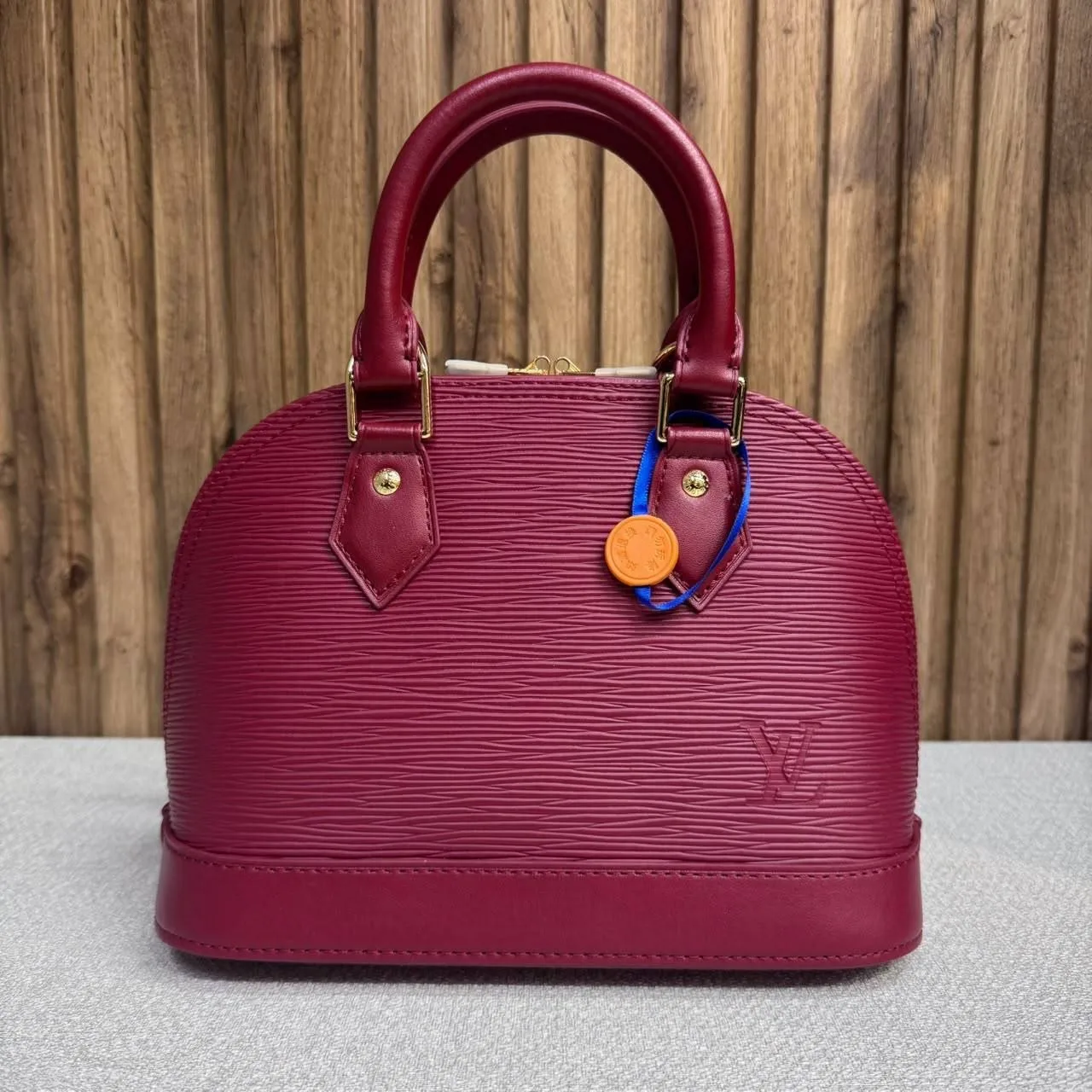 Louis Vuitton cумка из натуральной кожи