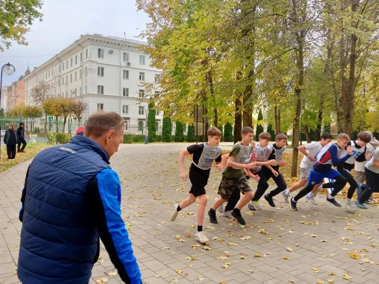 🏃Сегодня наши кадеты 5-10 классов вышли на старт легкоатлетического кросса в Лопатинск...