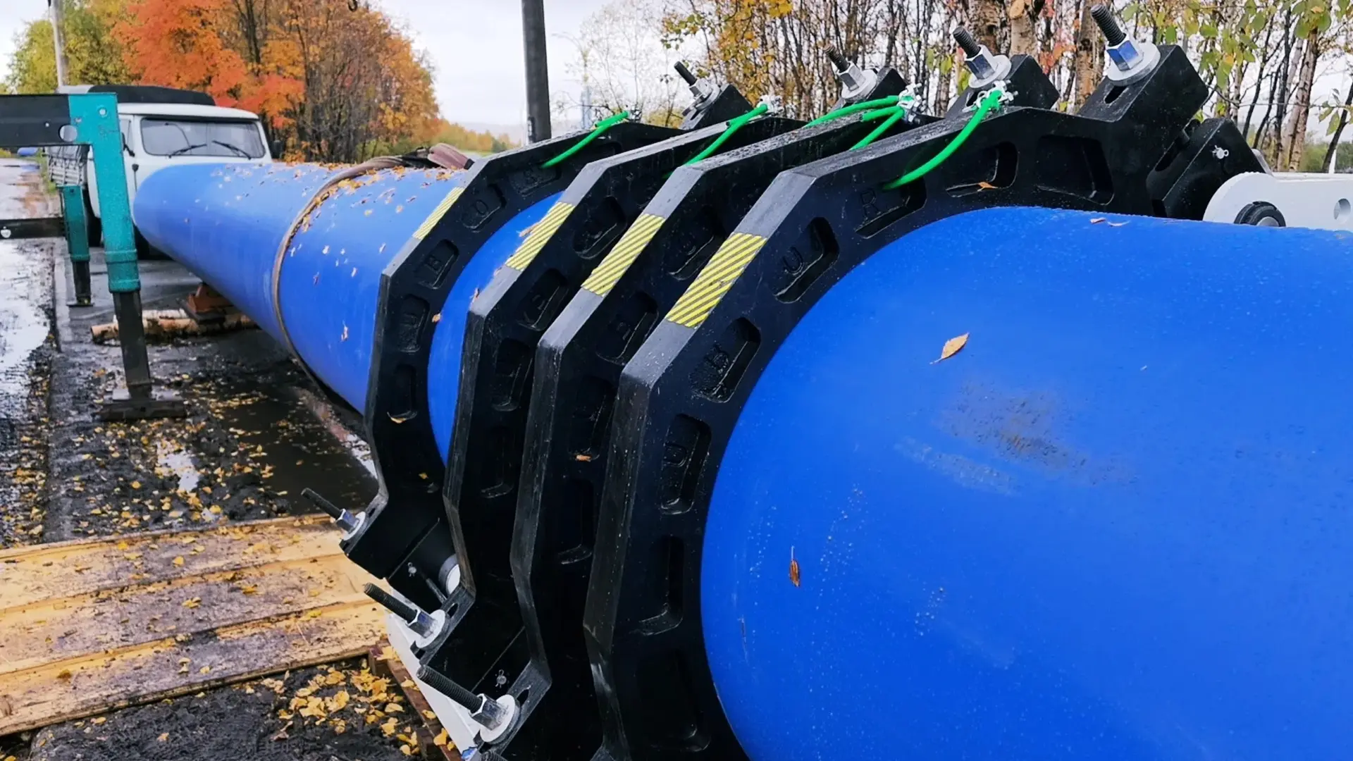 💧 Модернизация коммунальной инфраструктуры: в Мурманске обновляют 717 метров магистрал...