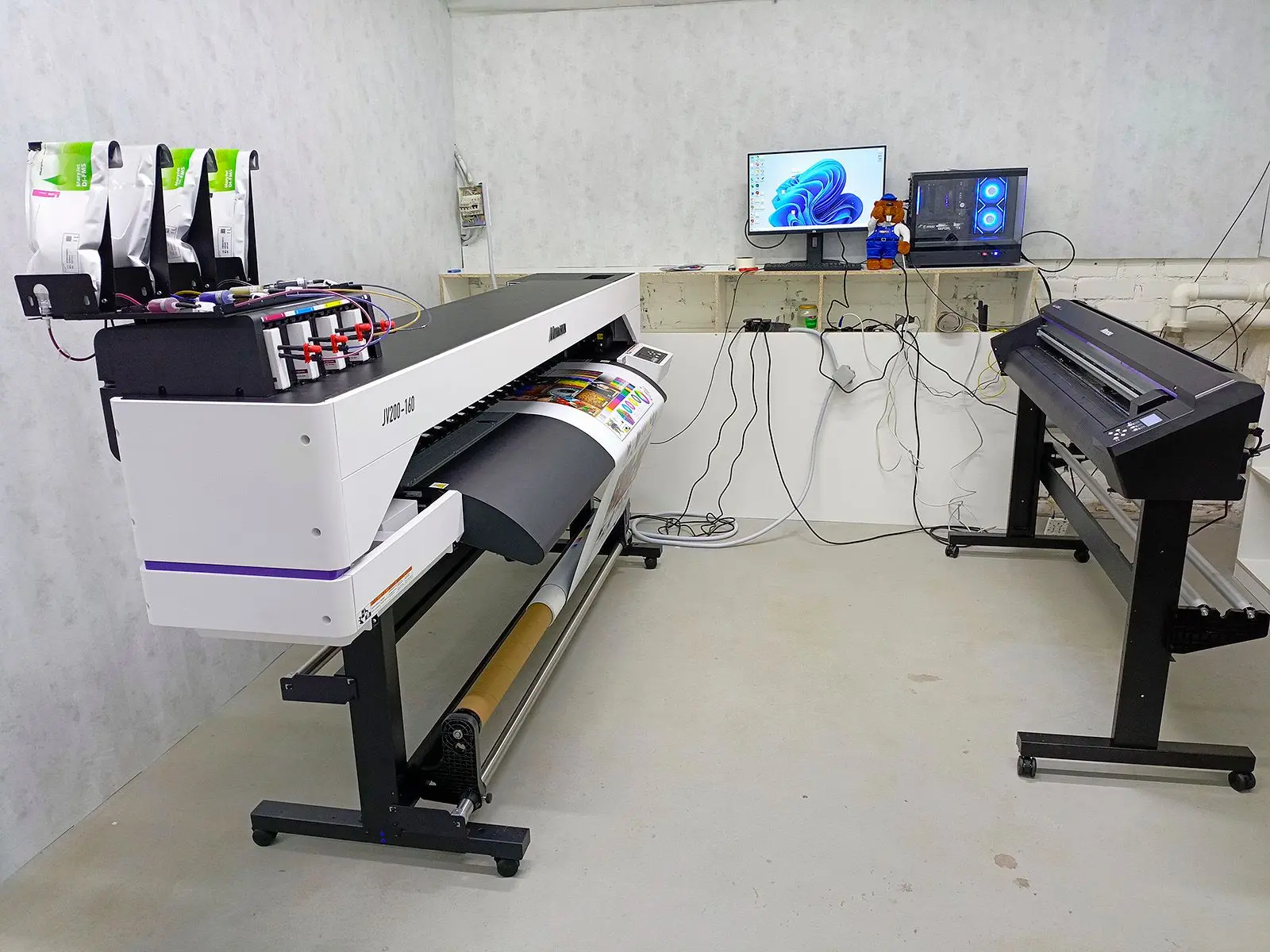 Сразу два станка Mimaki установлены на печатном производстве в Казани ✌️
