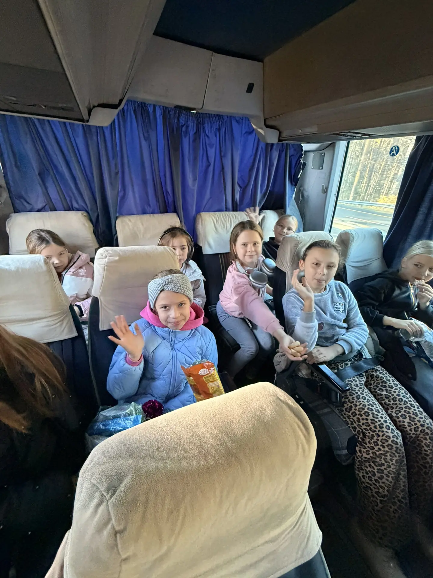 Мое утро началось супер увлекательно 😁с подъема в 5.45, принять душ, высушиться, сесть...