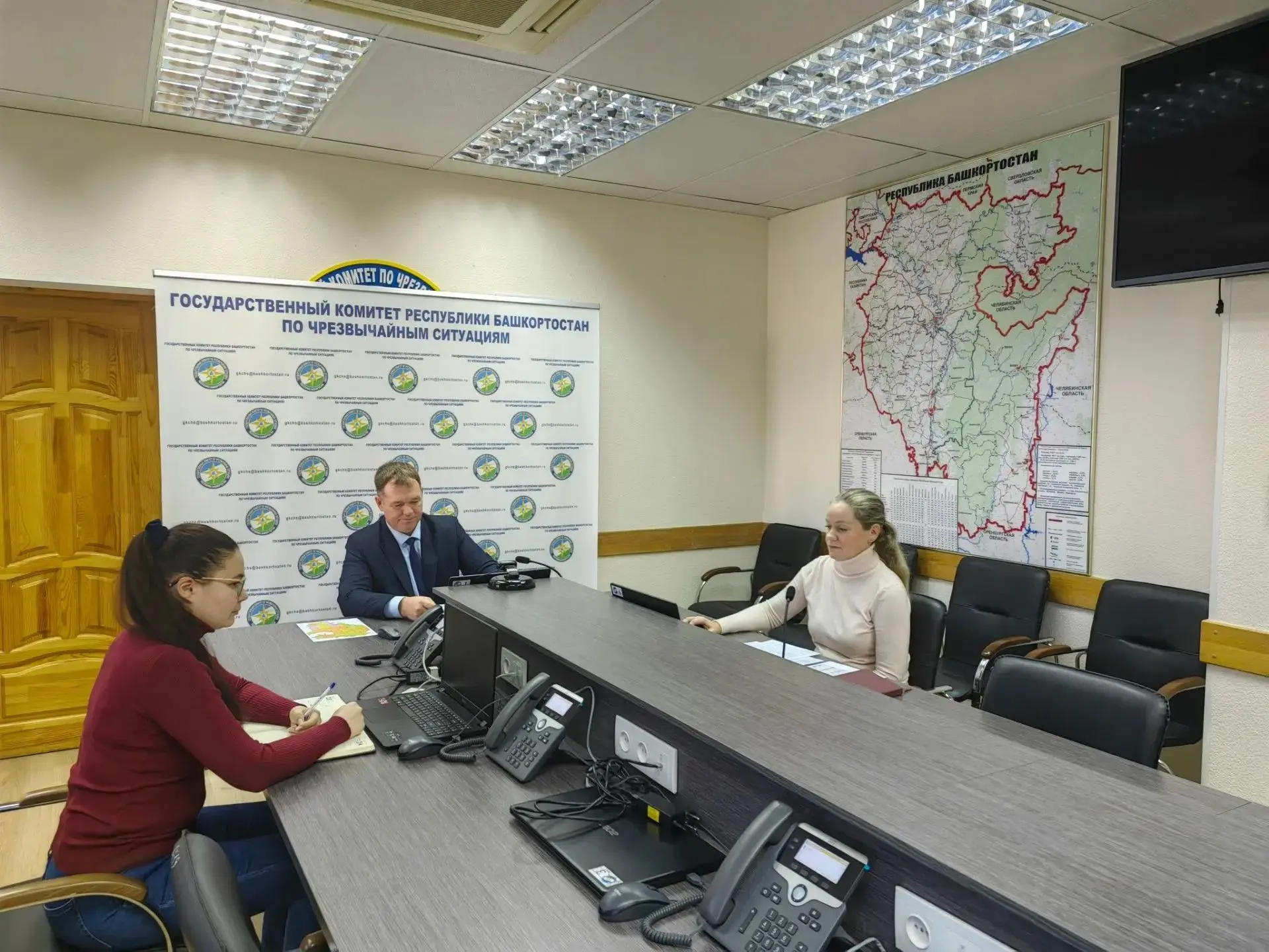 Сегодня в Госкомитете РБ по ЧС в формате ВКС провели совещание с руководителями муницип...