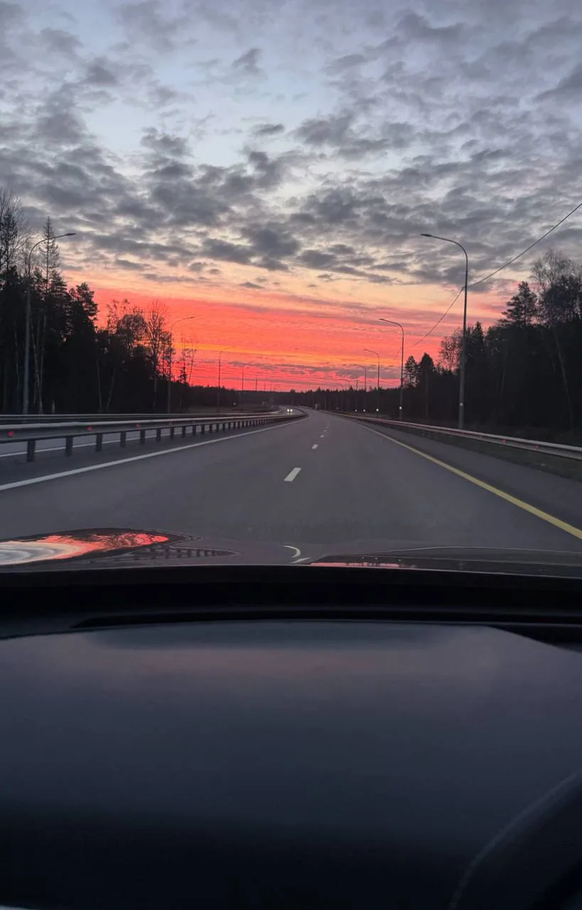 Дорогие мои,напоминаю, я уехала в отпуск.