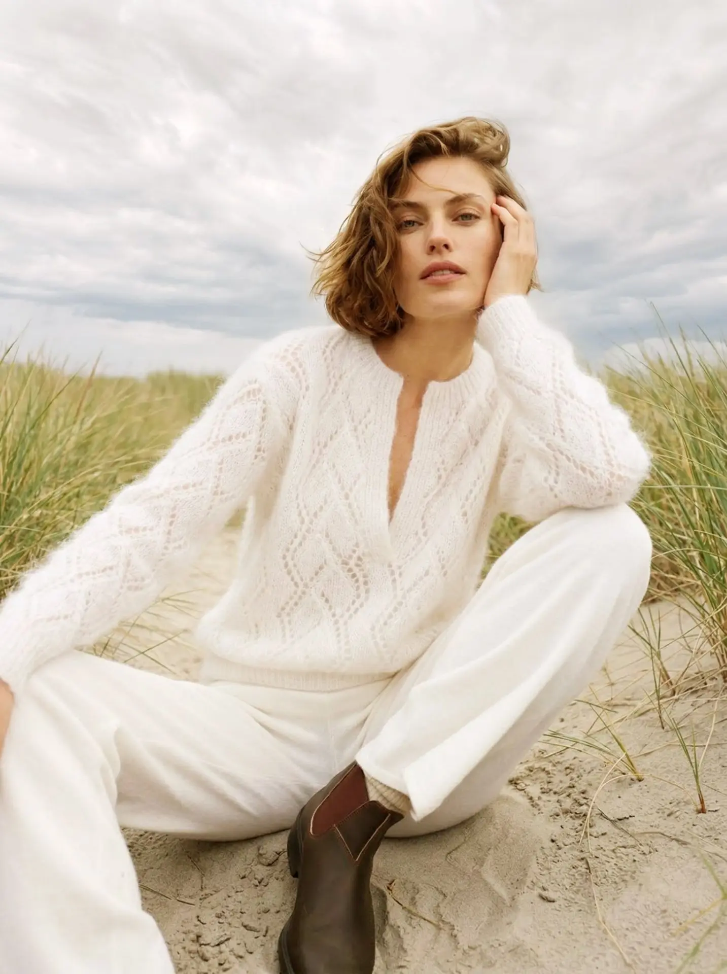 Мilk sweater