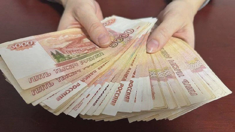 Жительницу Новосибирской области осудили за взятку в ГИБДД