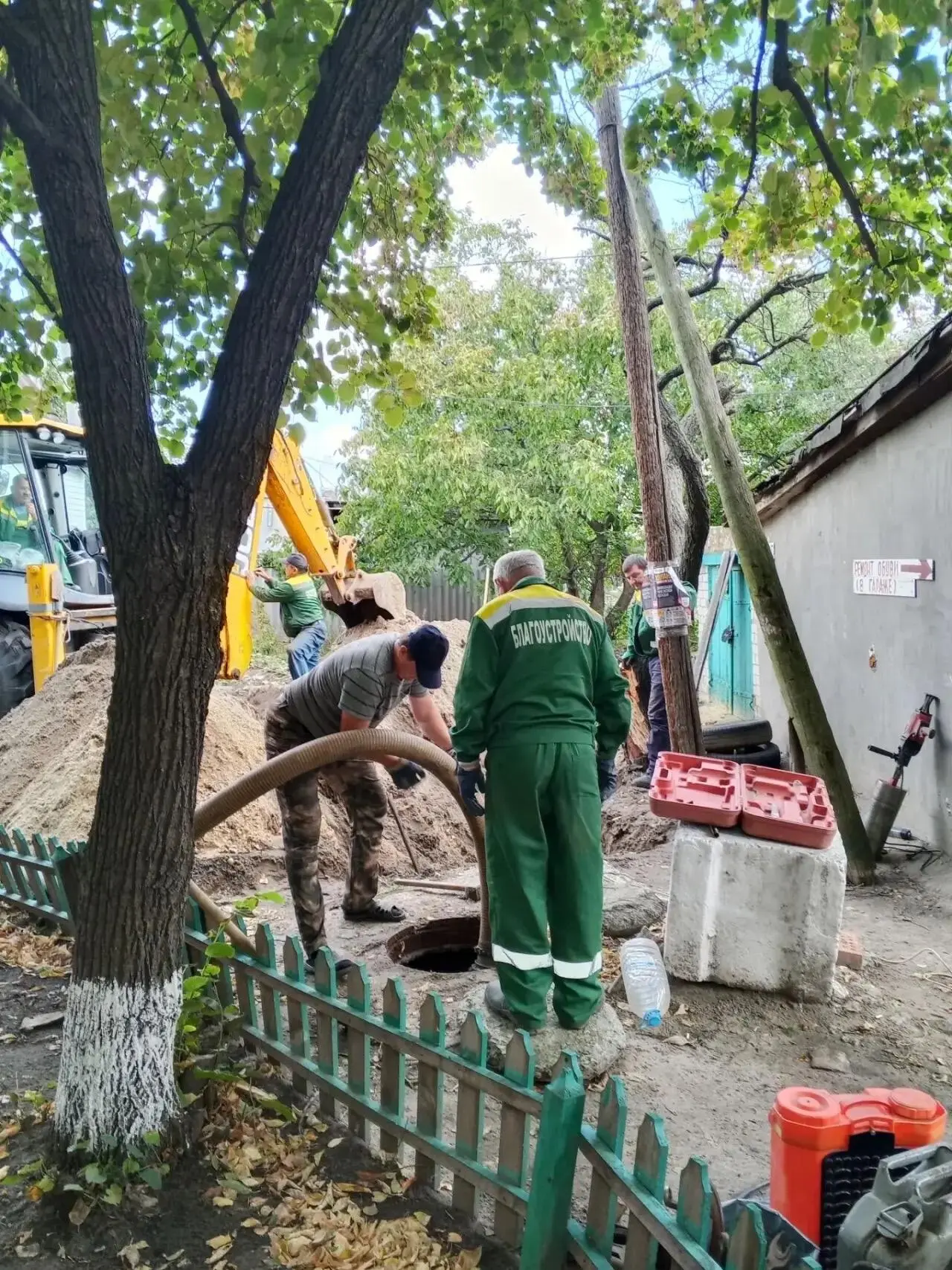 🔧 Продолжается восстановление коммунальных сетей в Старобельском округе
