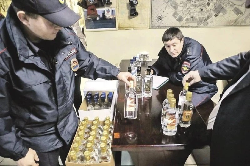 ☄️ В Ростове продавца отправили в колонию за продажу водки без маркировки
