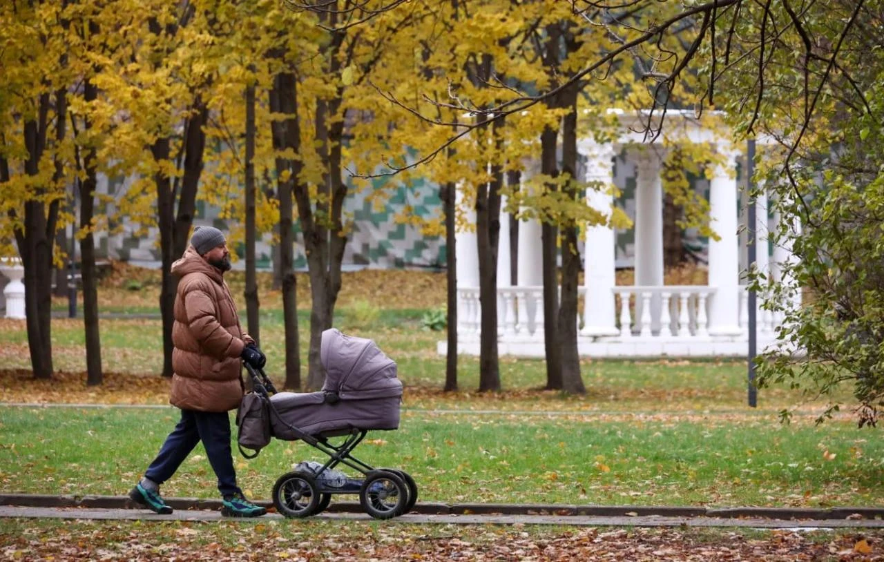 👨‍👧‍👦 Отцовский капитал от 2 млн рублей предложили ввести в России