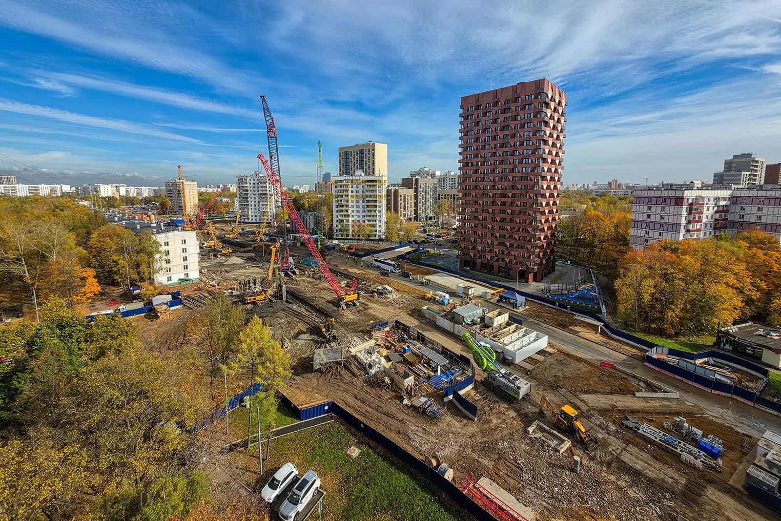В Москве начали строить станцию «Луганская» Бирюлевской линии