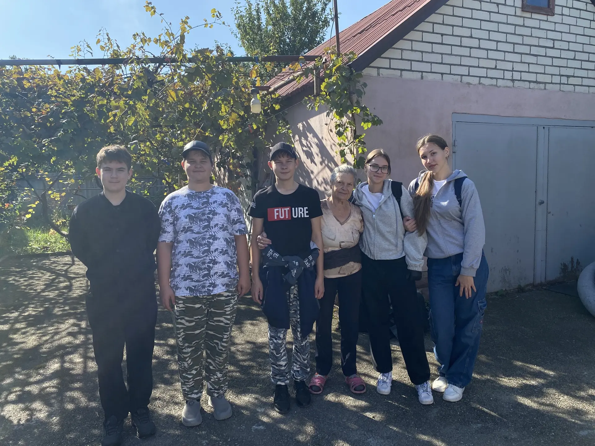 Сегодня в рамках волонтерской акции «Компас добра» 🌟, приуроченной ко Дню пожилого чел...