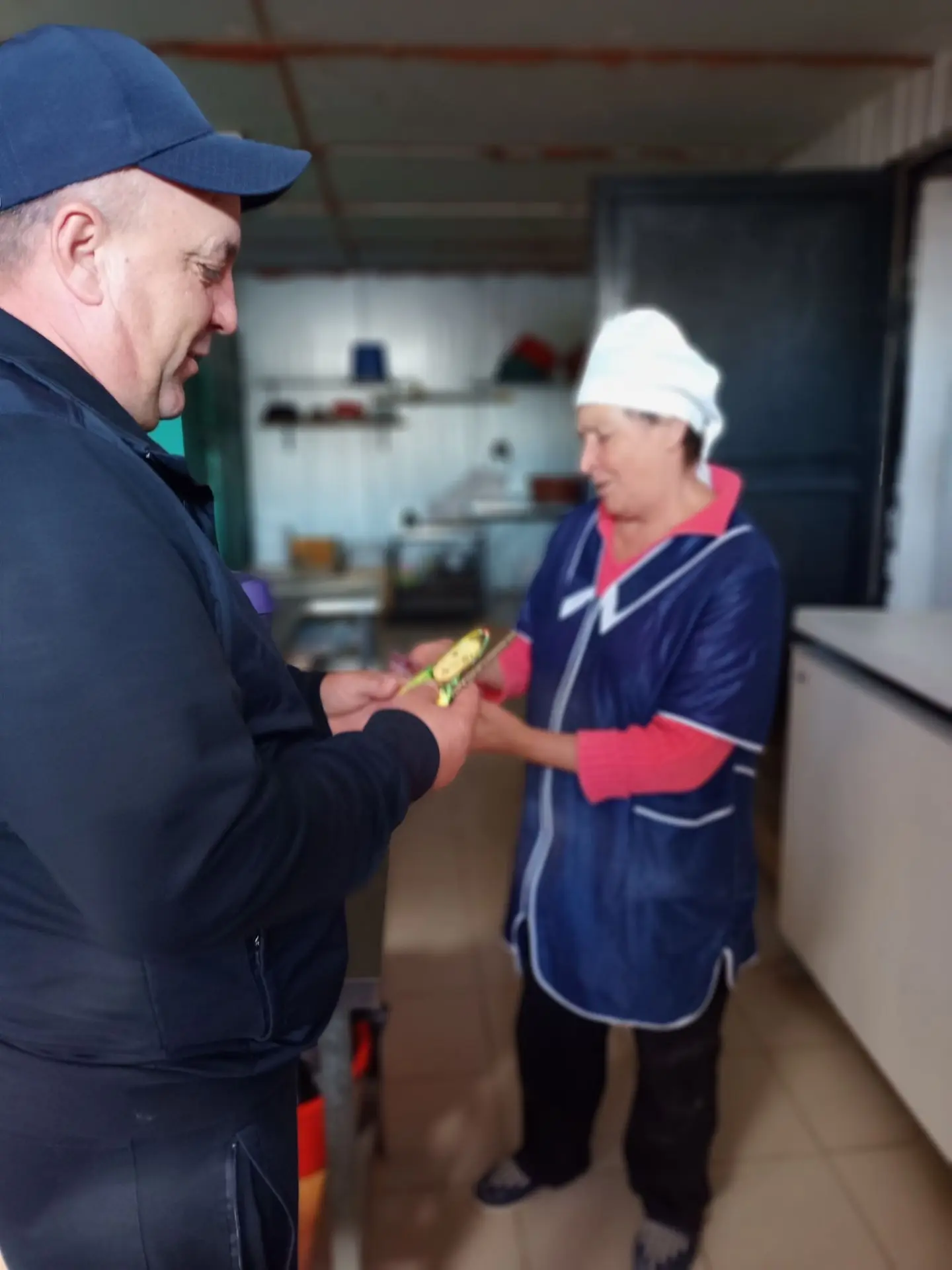 День пожилого человека – праздник чистый и светлый, праздник наших родителей, бабушек и...