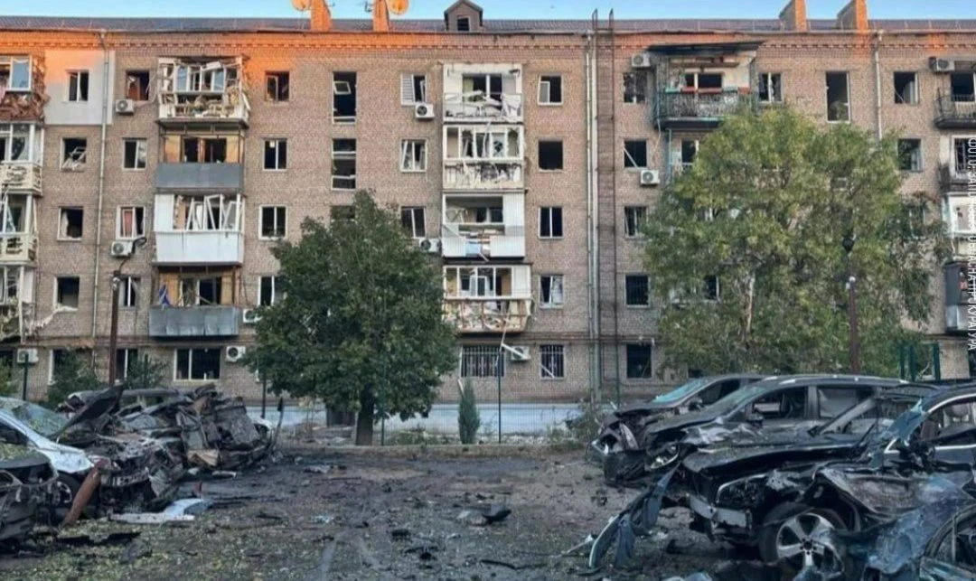 Ещё кадры последствий утренних ударов ВС РФ в Запорожье
